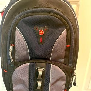 SwissGear large computer backpack